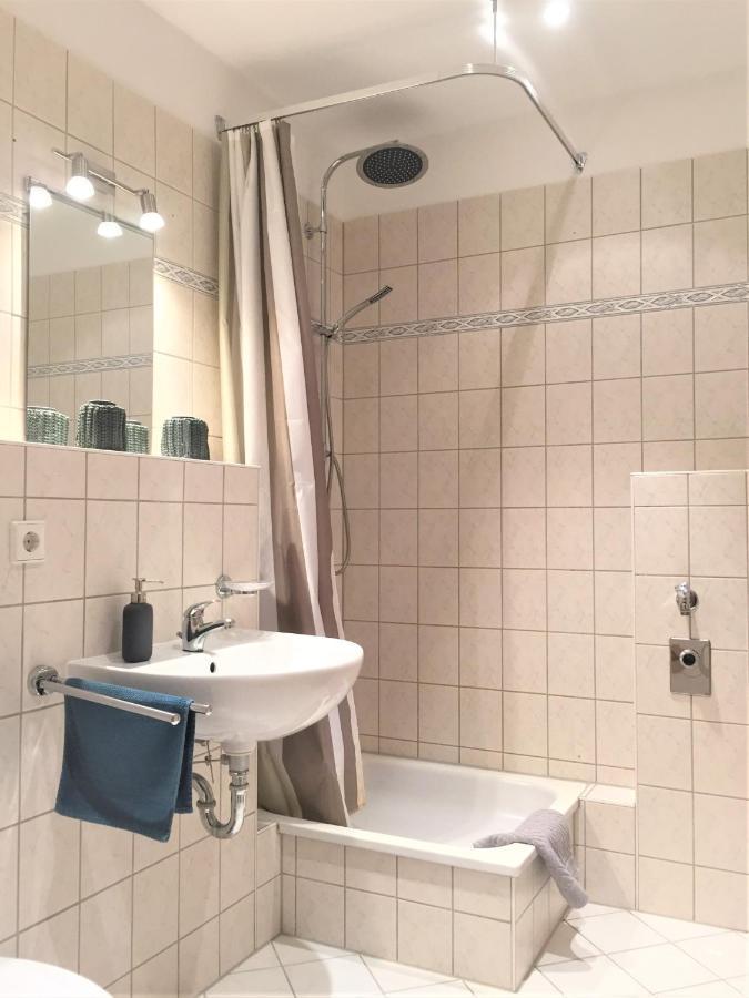 Ferienwohnung Leutzsch Am Leipziger Auenwald Bagian luar foto