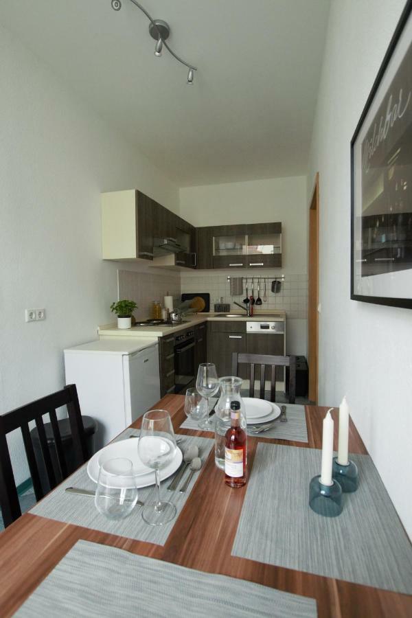 Ferienwohnung Leutzsch Am Leipziger Auenwald Bagian luar foto